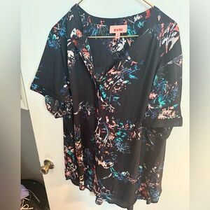 EVRI Multicolor Floral Top